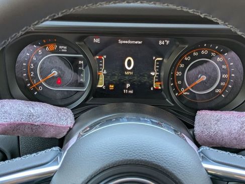 New 2026 Jeep Wrangler Unlimited Sahara AWD/4WD image 25