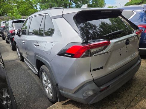 Used 2021 Toyota RAV4 XLE w/ XLE Grade Weather Package AWD/4WD image 2