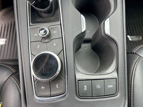 Certified 2023 Cadillac XT4 Sport w/ Cold Weather Package image 15