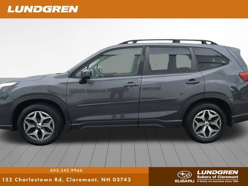 Used 2023 Subaru Forester Premium AWD/4WD image 42