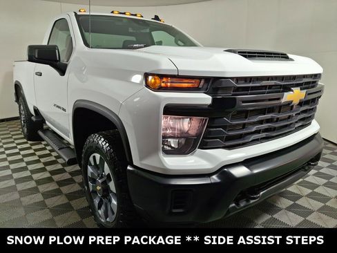 Used 2024 Chevrolet Silverado 2500 W/T w/ WT Convenience Package image 7