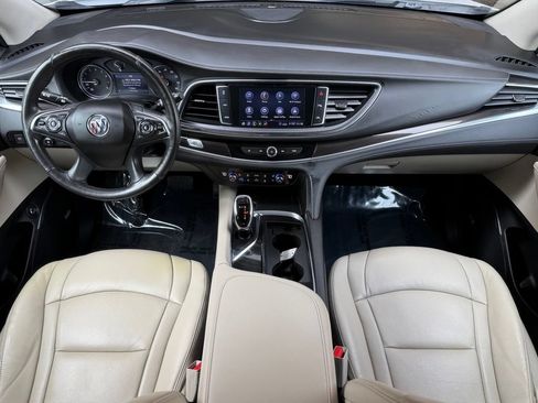 Used 2020 Buick Enclave Premium w/ Sun and Sites Package AWD/4WD image 26
