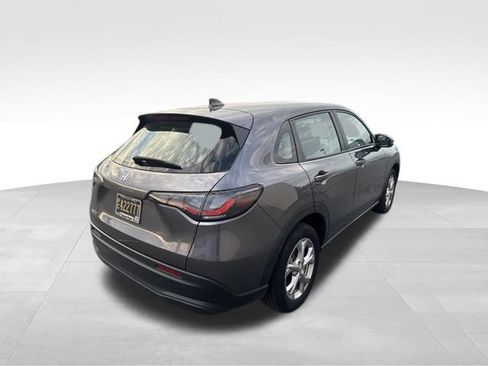 Used 2024 Honda HR-V LX image 11