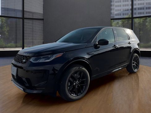 New 2025 Land Rover Discovery Sport S image 1