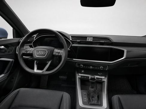 Certified 2023 Audi Q3 2.0T Premium w/ Convenience Package AWD/4WD image 25