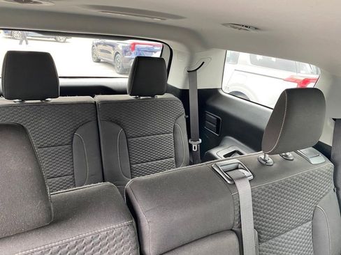 Used 2019 GMC Acadia SLE FWD image 21