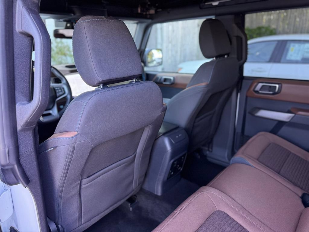 Used 2023 Ford Bronco Outer Banks AWD/4WD image 22