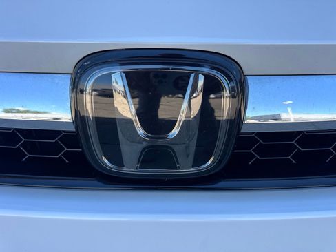 Used 2021 Honda Clarity Touring image 13