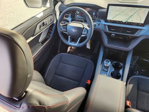 New 2026 Ford Explorer ST image 10
