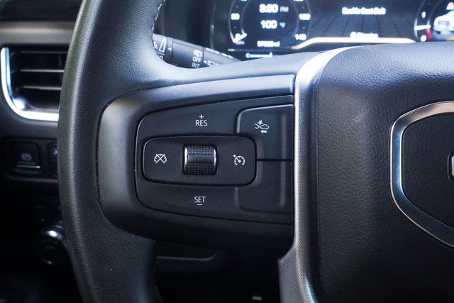 Used 2023 GMC Yukon SLT AWD/4WD image 14