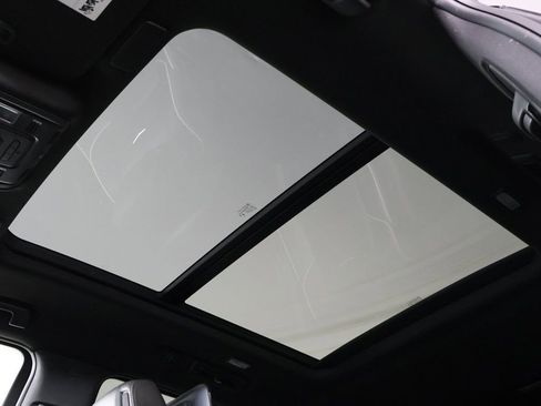 Used 2023 Cadillac Escalade Sport image 23