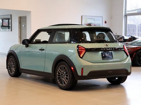 Used 2025 MINI Cooper S image 2