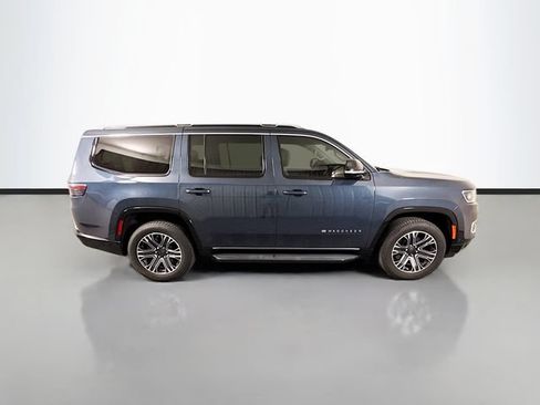 Used 2024 Jeep Wagoneer 2WD w/ Premium Group I image 8