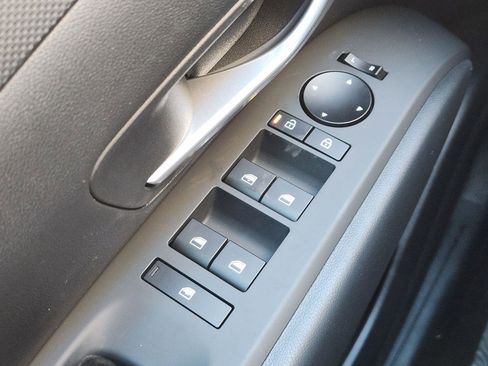 New 2026 Hyundai Tucson SE image 21