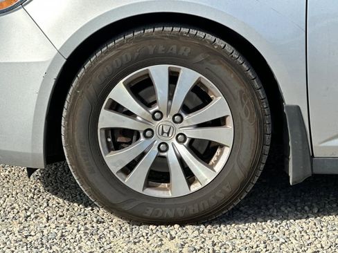 Used 2015 Honda Odyssey EX-L image 26