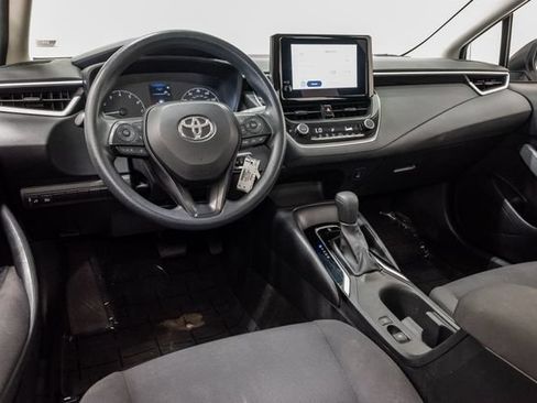 Used 2024 Toyota Corolla LE FWD image 7