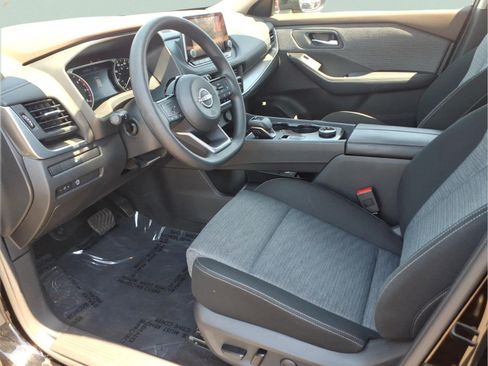 Certified 2023 Nissan Rogue SV AWD/4WD image 10