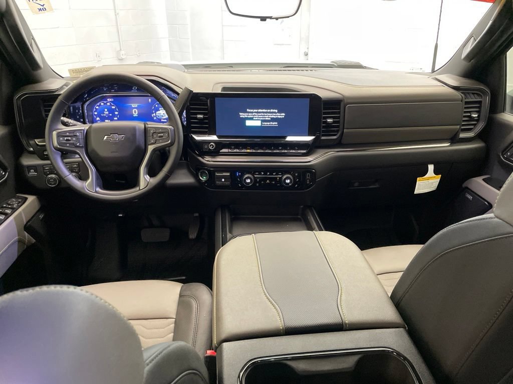 Used 2026 Chevrolet Silverado 2500 ZR2 w/ LPO, Dark Essentials Package AWD/4WD image 15