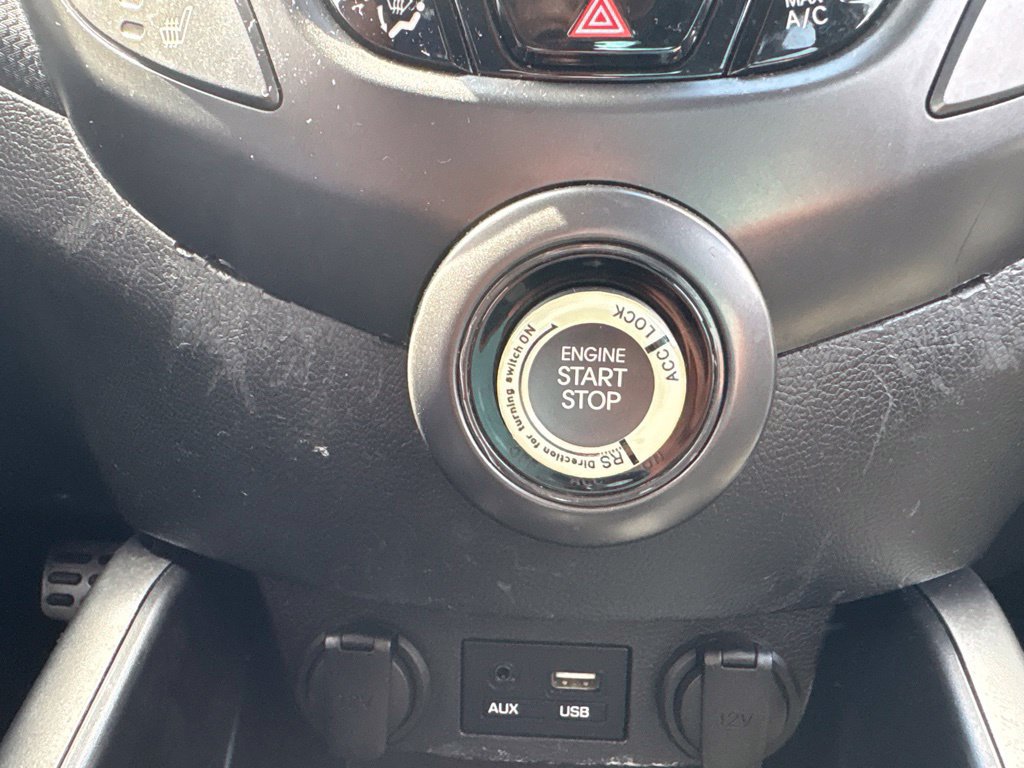 Used 2016 Hyundai Veloster Turbo FWD image 23