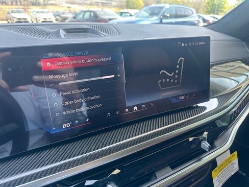 New 2026 BMW X7 M60i image 44