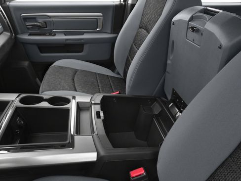 Used 2016 RAM 3500 Laramie Longhorn image 10