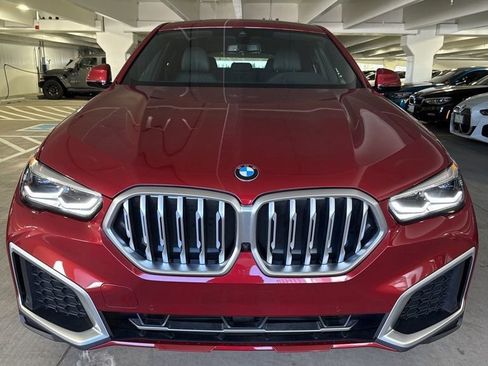 Used 2023 BMW X6 xDrive40i w/ Premium Package image 2