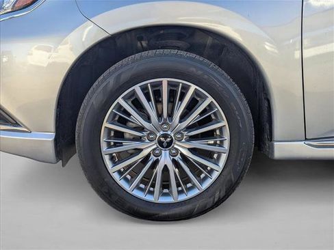 Used 2022 Mitsubishi Outlander SEL image 23