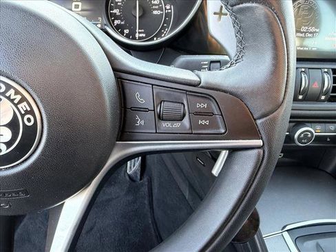 Used 2019 Alfa Romeo Giulia Ti Sport w/ Quick Order Package 22S Sport image 17