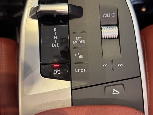 New 2026 BMW X1 xDrive28i w/ Technology Package image 22