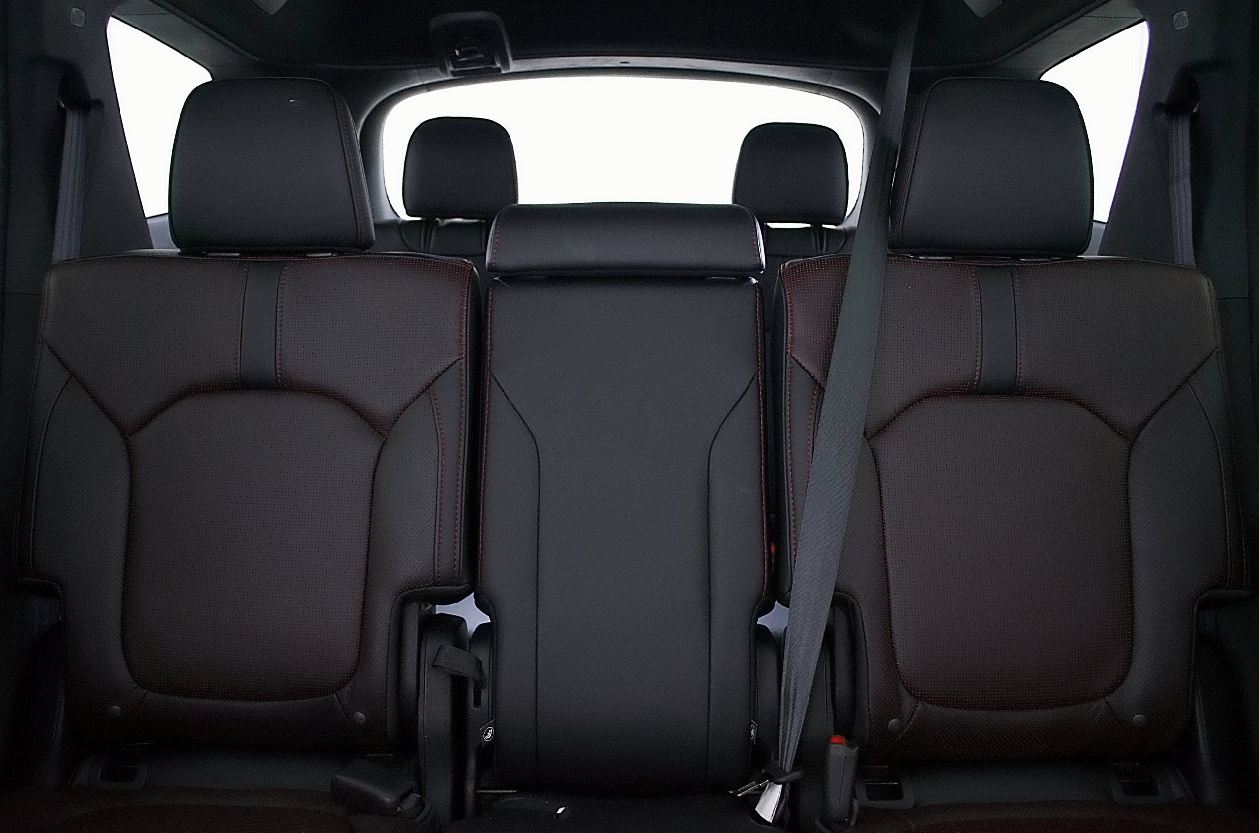 Used 2025 Honda Pilot Black Edition image 16