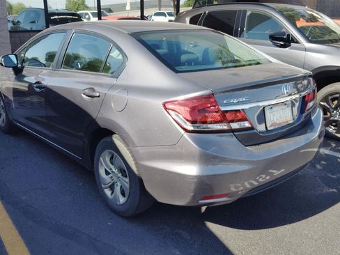 Used 2014 Honda Civic LX image 2