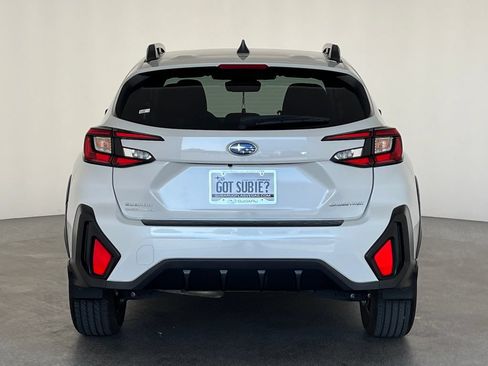 Used 2024 Subaru Crosstrek 2.0i Premium AWD/4WD image 5