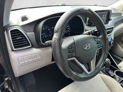 Used 2019 Hyundai Tucson SE image 10