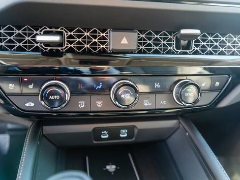 Used 2023 Honda Accord Touring image 33