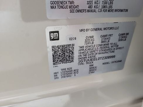 Certified 2026 GMC Sierra 1500 AT4 w/ AT4 Premium Package AWD/4WD image 23