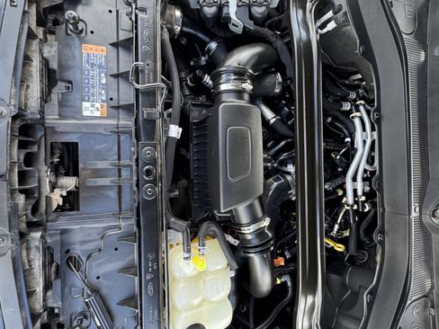Used 2022 Ford Explorer ST w/ Equipment Group 401A RWD image 40