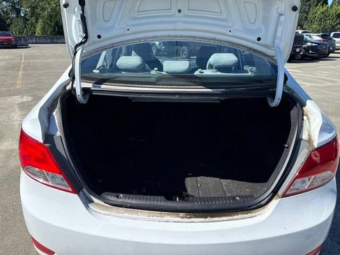 Used 2017 Hyundai Accent Value Edition FWD image 10