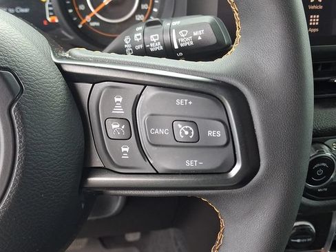 Used 2024 Jeep Wrangler Unlimited Sport AWD/4WD image 24