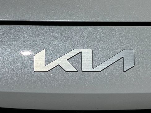 Used 2023 Kia Forte LXS w/ LXS Technology Package FWD image 35