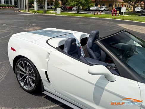 Used 2013 Chevrolet Corvette 427 w/ 1SC Preferred Equipment Group RWD image 60