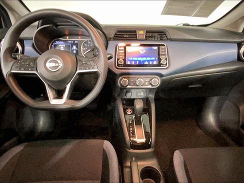 Used 2025 Nissan Versa SV w/ Trunk Package FWD image 15