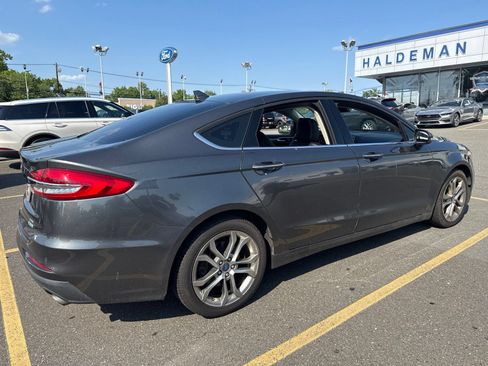 Used 2020 Ford Fusion SEL FWD image 4
