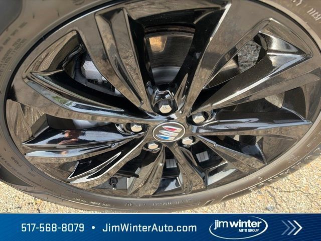 Used 2026 Buick Envista Sport Touring w/ Convenience I Package FWD image 3