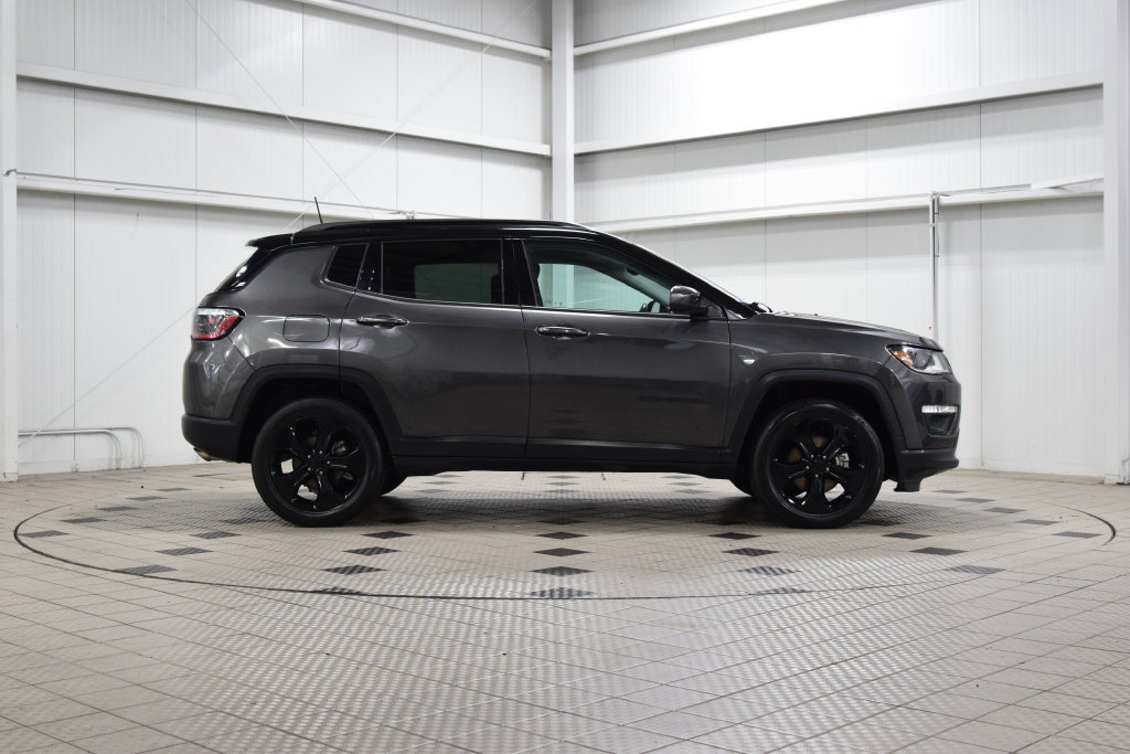 Used 2020 Jeep Compass Latitude AWD/4WD image 9