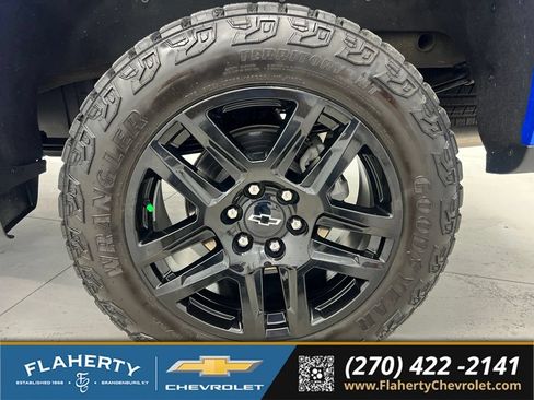 Used 2025 Chevrolet Silverado 1500 LT Trail Boss w/ LT Trail Boss Premium Package AWD/4WD image 20