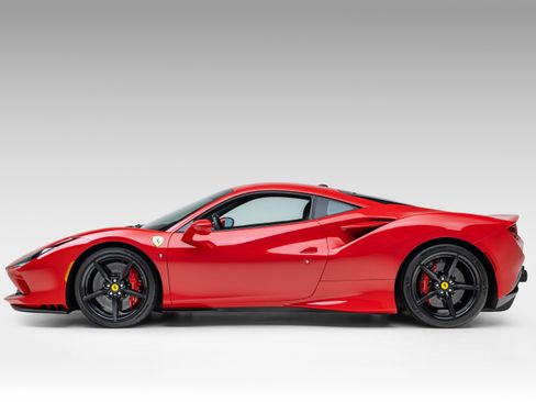 Certified 2020 Ferrari F8 Tributo image 6