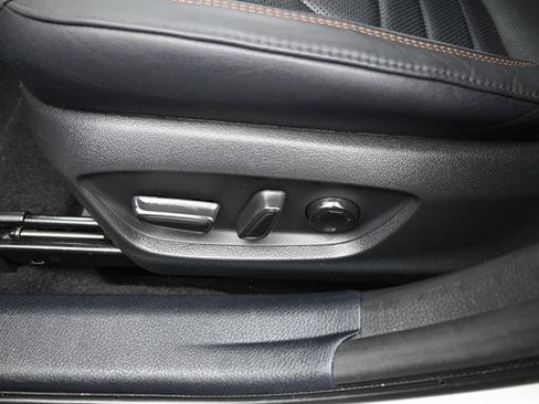 Certified 2021 Toyota Avalon Touring FWD image 7