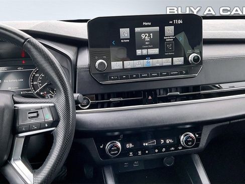 Used 2023 Mitsubishi Outlander SE image 6