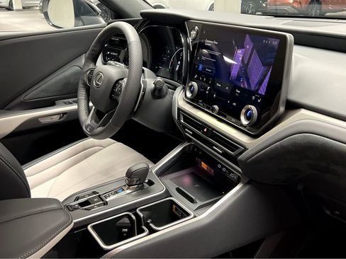 New 2026 Lexus TX 500h 500h F SPORT Performance Premi image 27