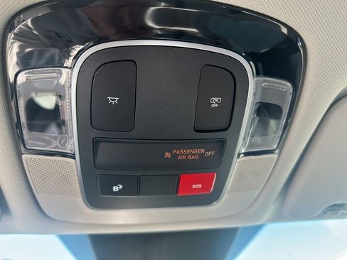 New 2026 Hyundai Tucson Blue SE image 12